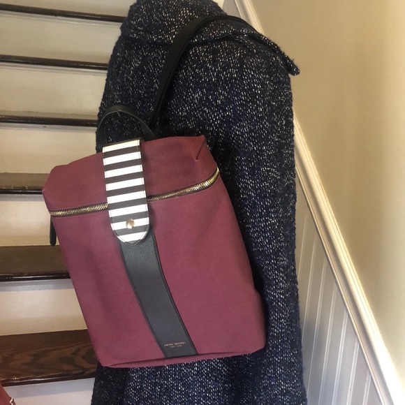 HENRI BENDEL BLACK FRIDAY Backpack Crossbody Shoulder Bag w Adjustable Straps - Picture 10 of 16